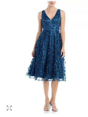 Eliza J Sequin Floral Appliqué Fit & Flare Cocktail Dress (size 8)